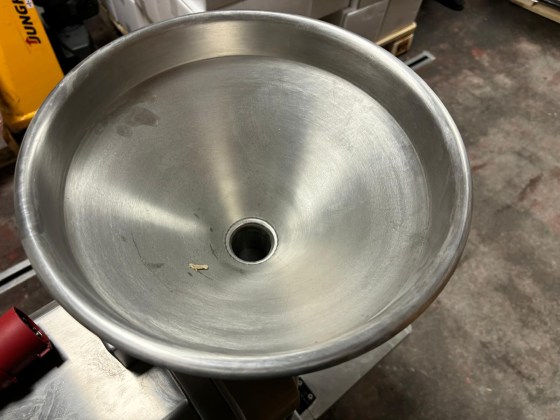 Sugar Grinder Pic 07